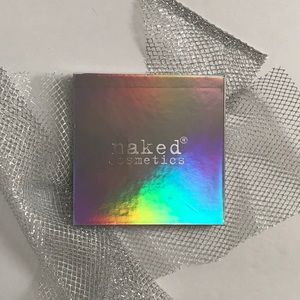 Naked 💫 Holographic Highlighter Palette